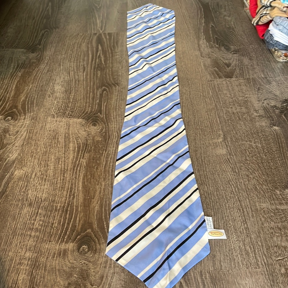 Talbots scarf